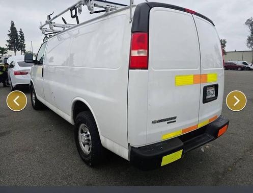 Off White 2013 Chevrolet Express 2500 Work Van