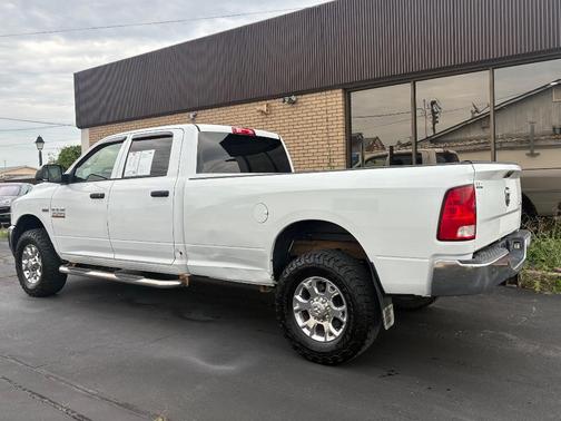 Bright White Clearcoat 2016 RAM 2500 Tradesman