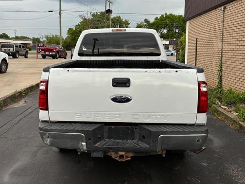 Oxford White 2011 Ford F-250 XLT