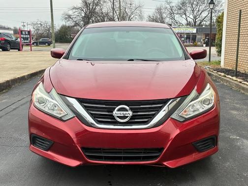 2017 Nissan Altima SV