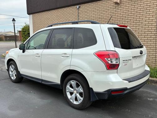 Quartz Blue Pearl 2015 Subaru Forester 2.5i Premium