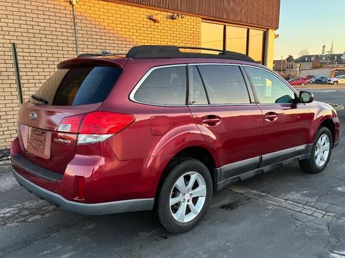 2014 Subaru Outback 2.5i Premium