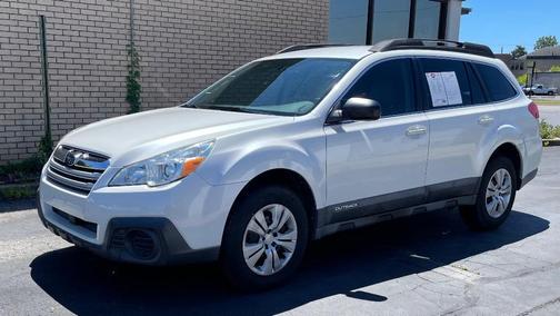 Satin White Pearl 2013 Subaru Outback 2.5i
