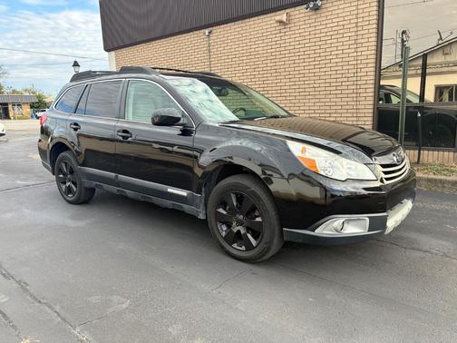 2011 Subaru Outback 3.6 R Limited