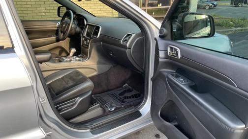 Billet Silver Metallic Clearcoat 2017 Jeep Grand Cherokee Altitude