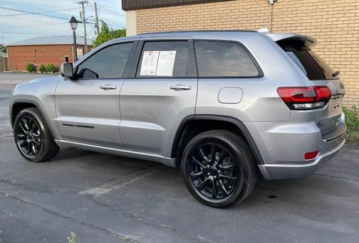 Billet Silver Metallic Clearcoat 2017 Jeep Grand Cherokee Altitude