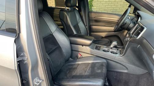 Billet Silver Metallic Clearcoat 2017 Jeep Grand Cherokee Altitude