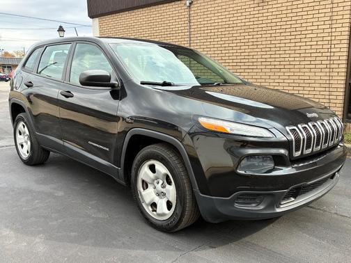 2016 Jeep Cherokee Sport