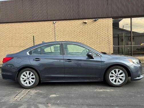 2017 Subaru Legacy Premium
