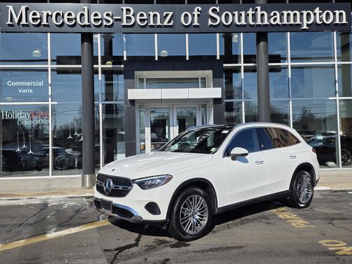 2025 Mercedes-Benz GLC 300 