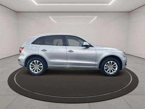2015 Audi Q5 2.0T Premium Plus