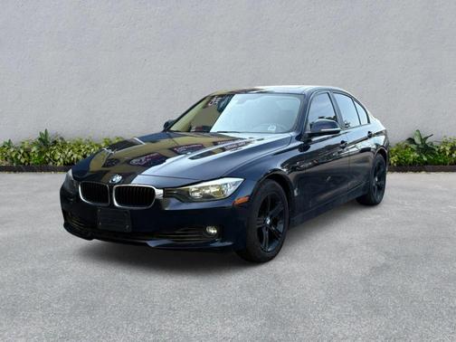 2013 BMW 328 328i Sedan 4D
