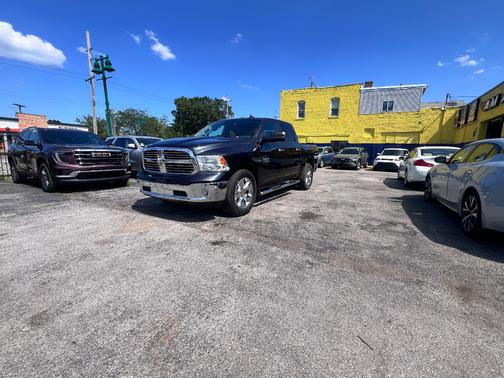 2018 RAM 1500 SLT