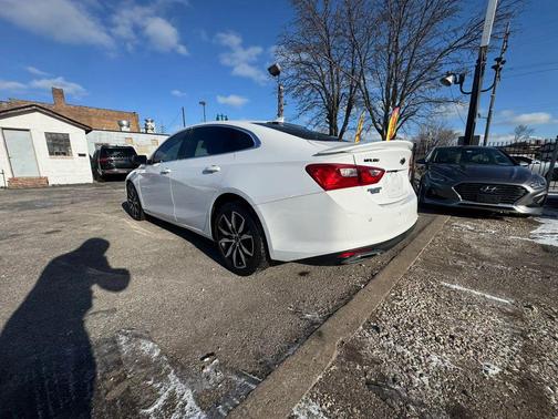 2024 Chevrolet Malibu FWD RS