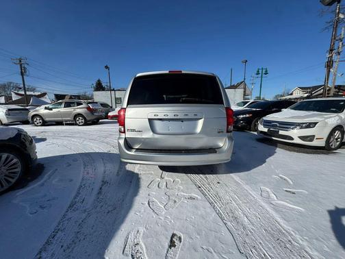 2012 Dodge Grand Caravan Crew