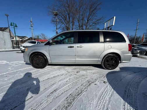 2012 Dodge Grand Caravan Crew
