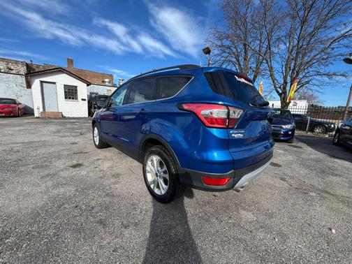 2017 Ford Escape SE