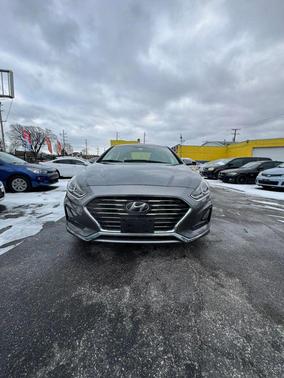 2018 Hyundai SONATA SE