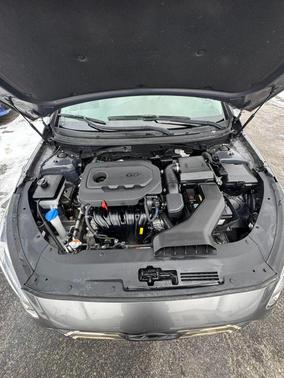 2018 Hyundai SONATA SE