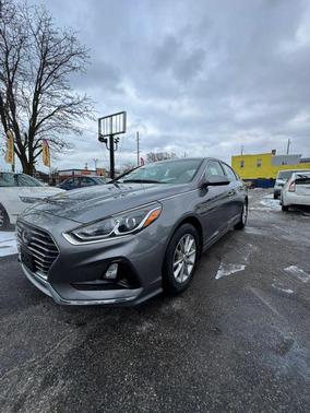 2018 Hyundai SONATA SE