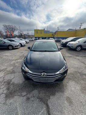 2020 Hyundai ELANTRA SE