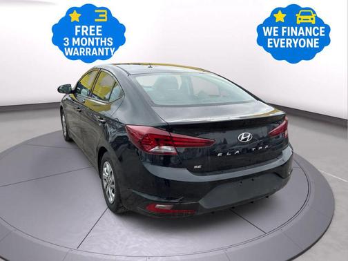 2020 Hyundai ELANTRA SE