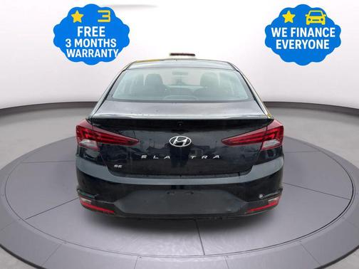 2020 Hyundai ELANTRA SE