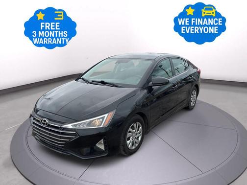 2020 Hyundai ELANTRA SE