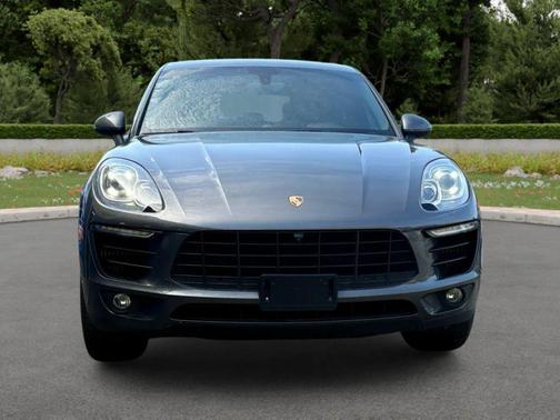2016 Porsche Macan S