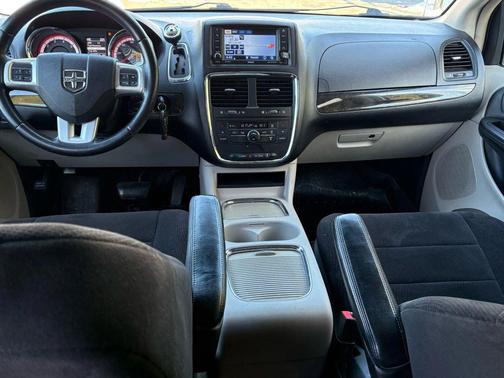 2012 Dodge Grand Caravan Crew