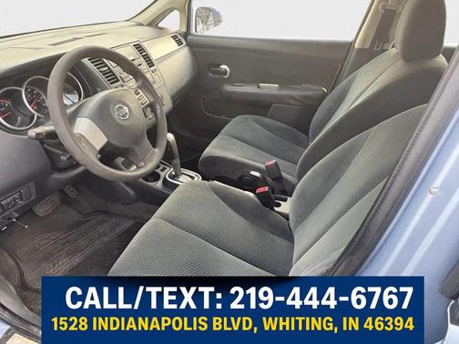 2011 Nissan Versa 1.8 S