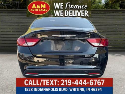 2016 Chrysler 200 Limited