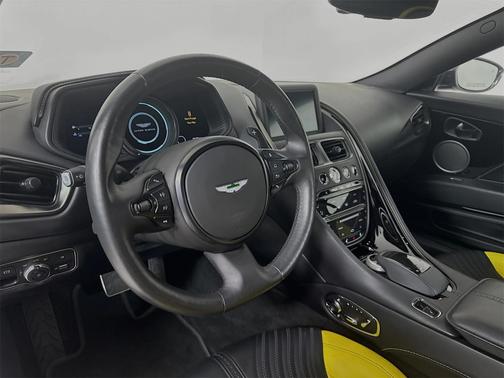 2022 Aston Martin DB11 V8 Coupe