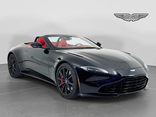 2022 Aston Martin Vantage Roadster