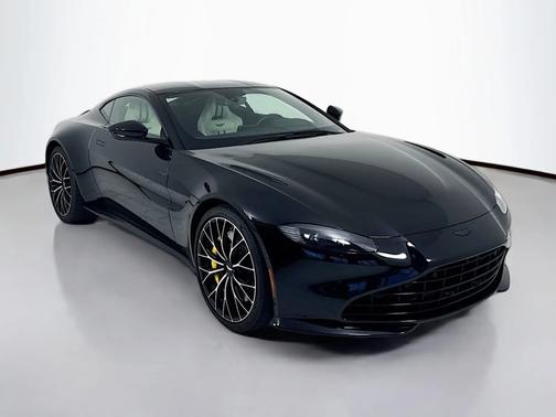 Jet Black 2023 Aston Martin Vantage Coupe