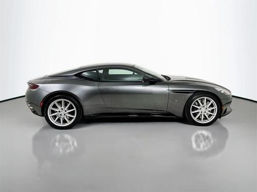 2017 Aston Martin DB11 V12 Coupe