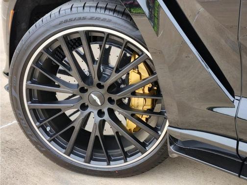 2023 Aston Martin DBX 707 SUV