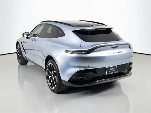 2021 Aston Martin DBX SUV