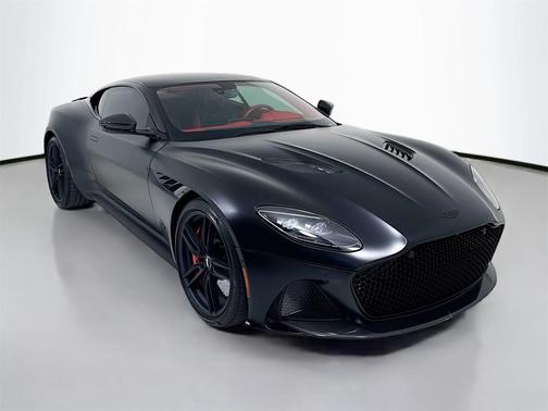2023 Aston Martin DBS Coupe