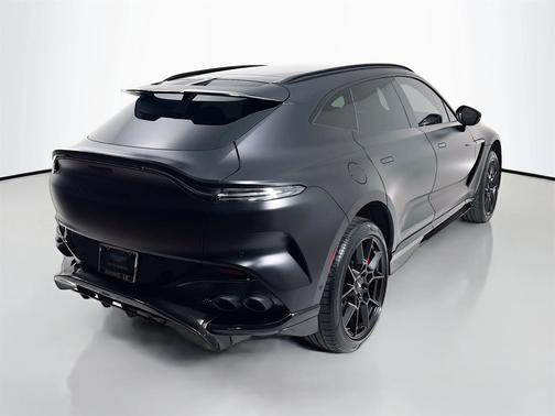 2023 Aston Martin DBX 707 SUV