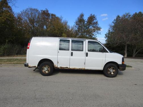 2010 Chevrolet Express 2500 Work Van