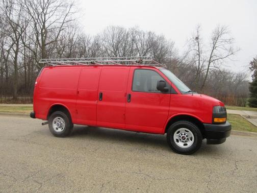 2019 GMC Savana 3500 G3500 Cargo