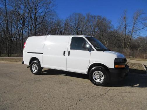 2020 Chevrolet Express 3500 3500 Cargo