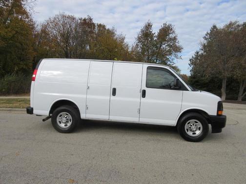 2017 Chevrolet Express 2500 Work Van