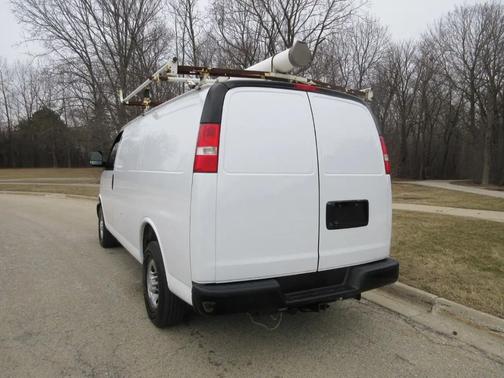 2017 Chevrolet Express 2500 Work Van