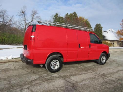 2017 GMC Savana 3500 G3500 Cargo
