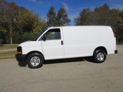 2017 Chevrolet Express 2500 Work Van