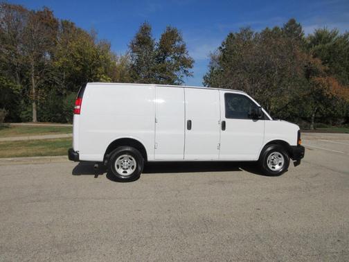 2017 Chevrolet Express 2500 Work Van