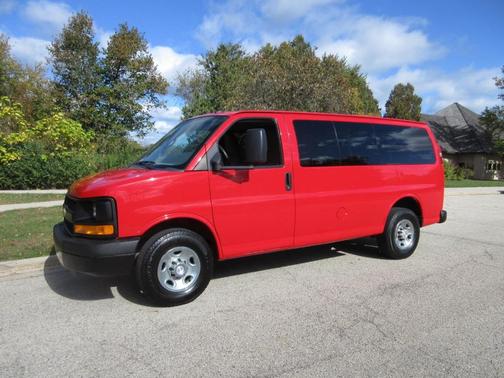 2015 Chevrolet Express 2500 LS