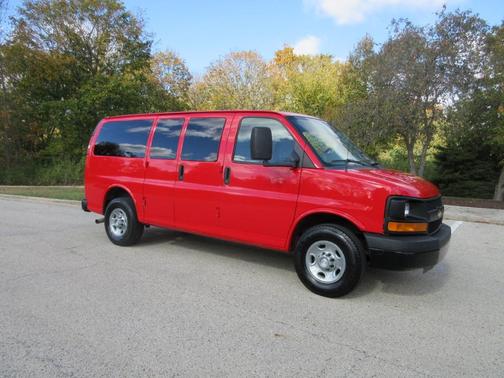 2015 Chevrolet Express 2500 LS